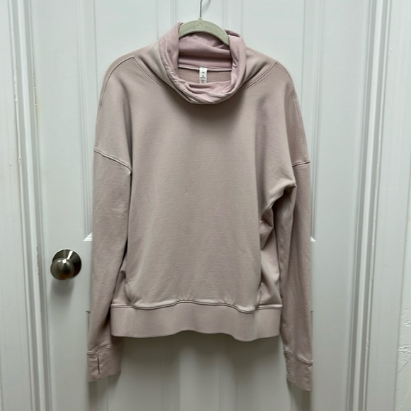 Lululemon Go Forward Pullover‎ Porcelain Pink - size 10 - Picture 4 of 9